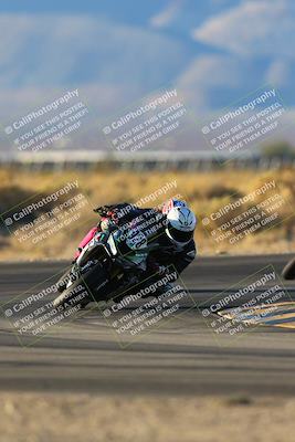 media/Dec-07-2024-CVMA (Sat) [[21c5f1ef85]]/Race 12-Supersport Middleweight/